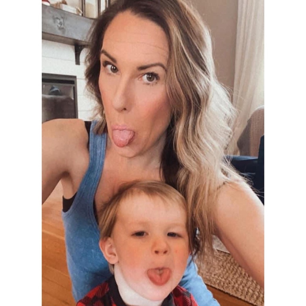 Meet your Posher, Leslie - Picture 5 of 15